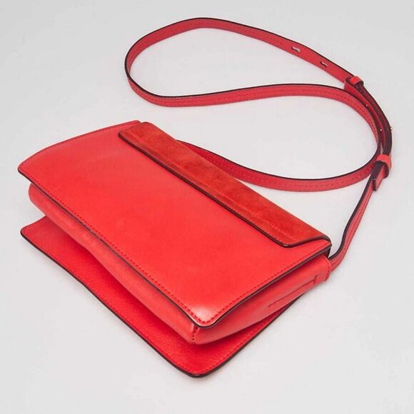 Chloe Red Leather and Suede Small Faye Crossbody Bag - Picture 3 of 12